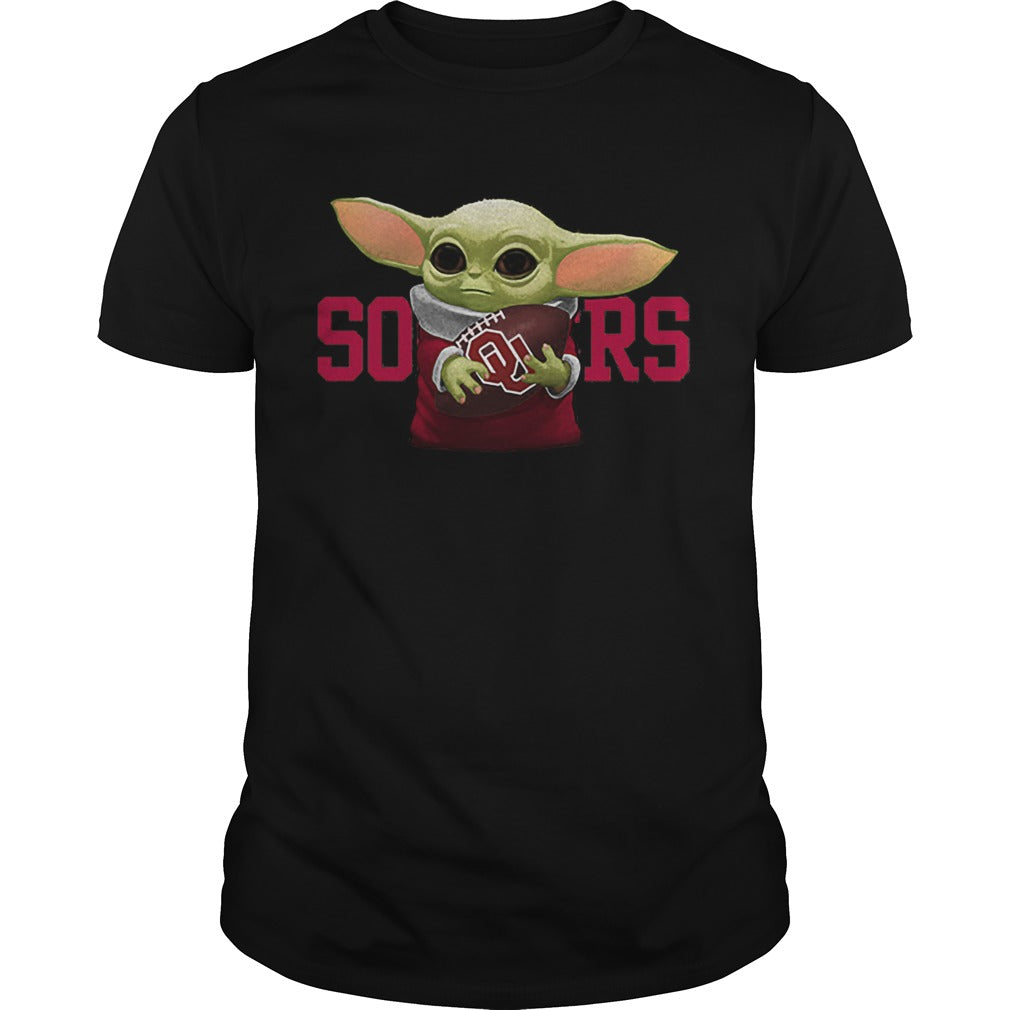 Baby Yoda hug Oklahoma Sooners shirt