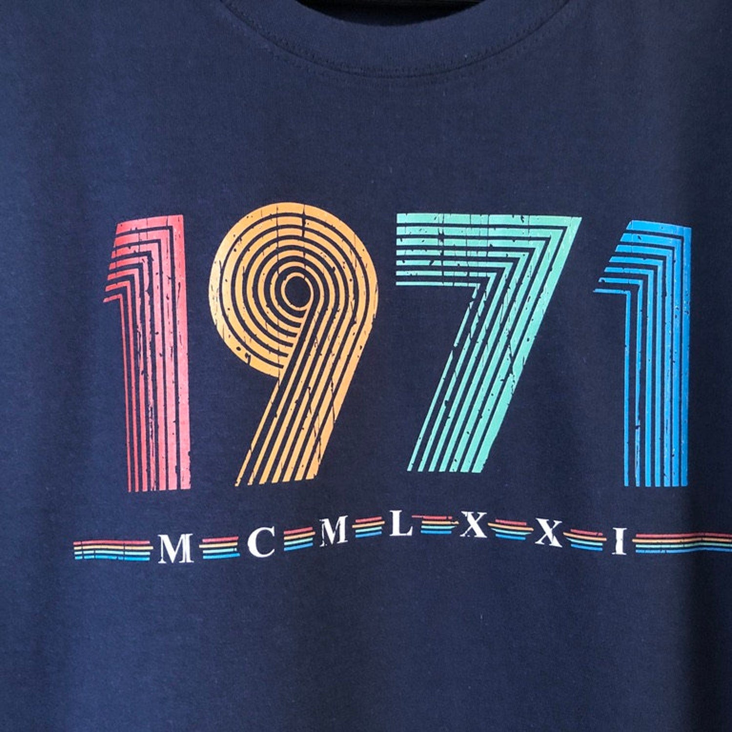 1971 T Shirt, Birthday Gift T-Shirt in Retro & Vintage 70s style, MCMLXXI Bday Tee Shirt Top For Men or Women