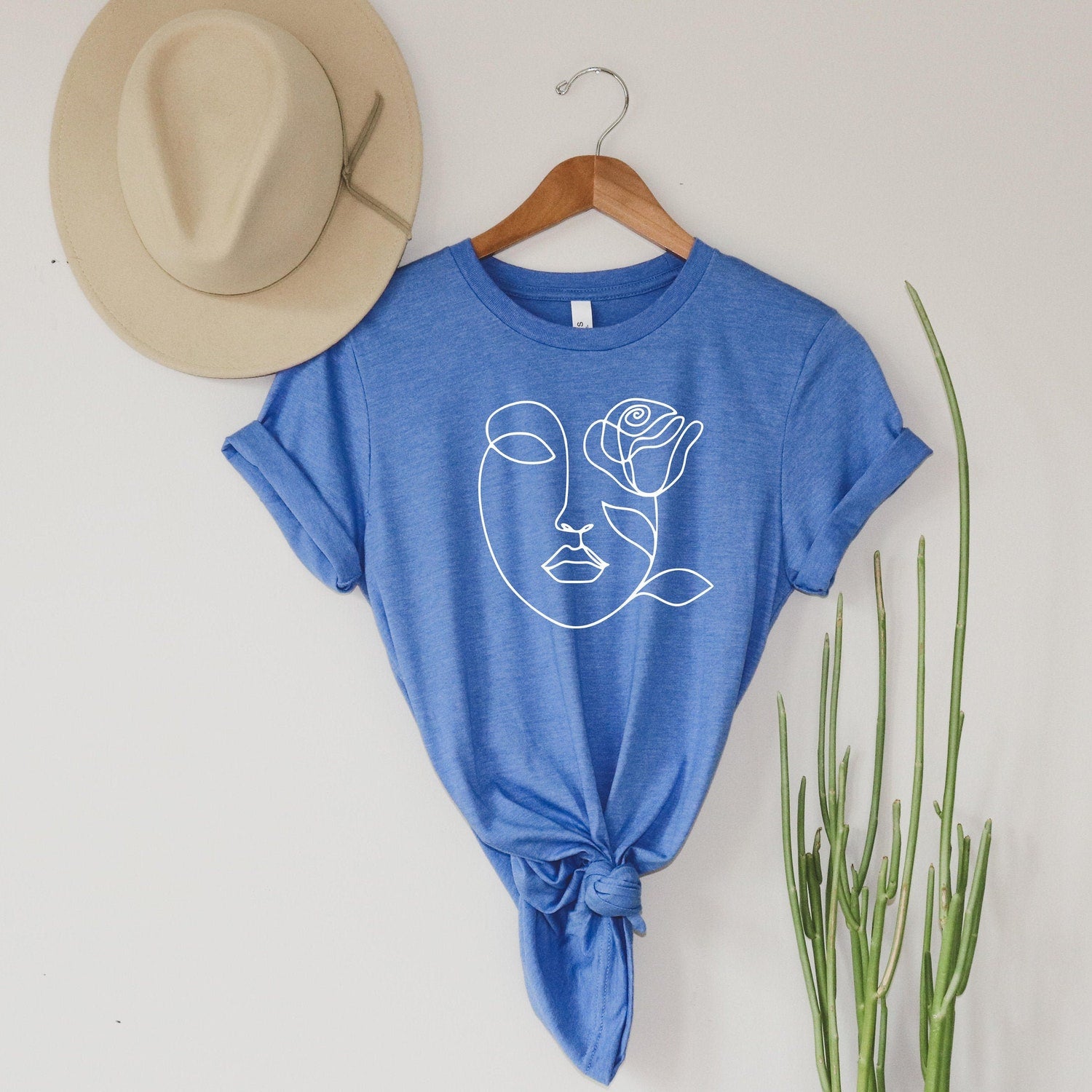 Abstract Face T-Shirt, Strong Women Line Drawing, Woman's Face Shirt, Art Shirt, Fantastic Design, Minimalist Graphic Tee, Aesthetic Design