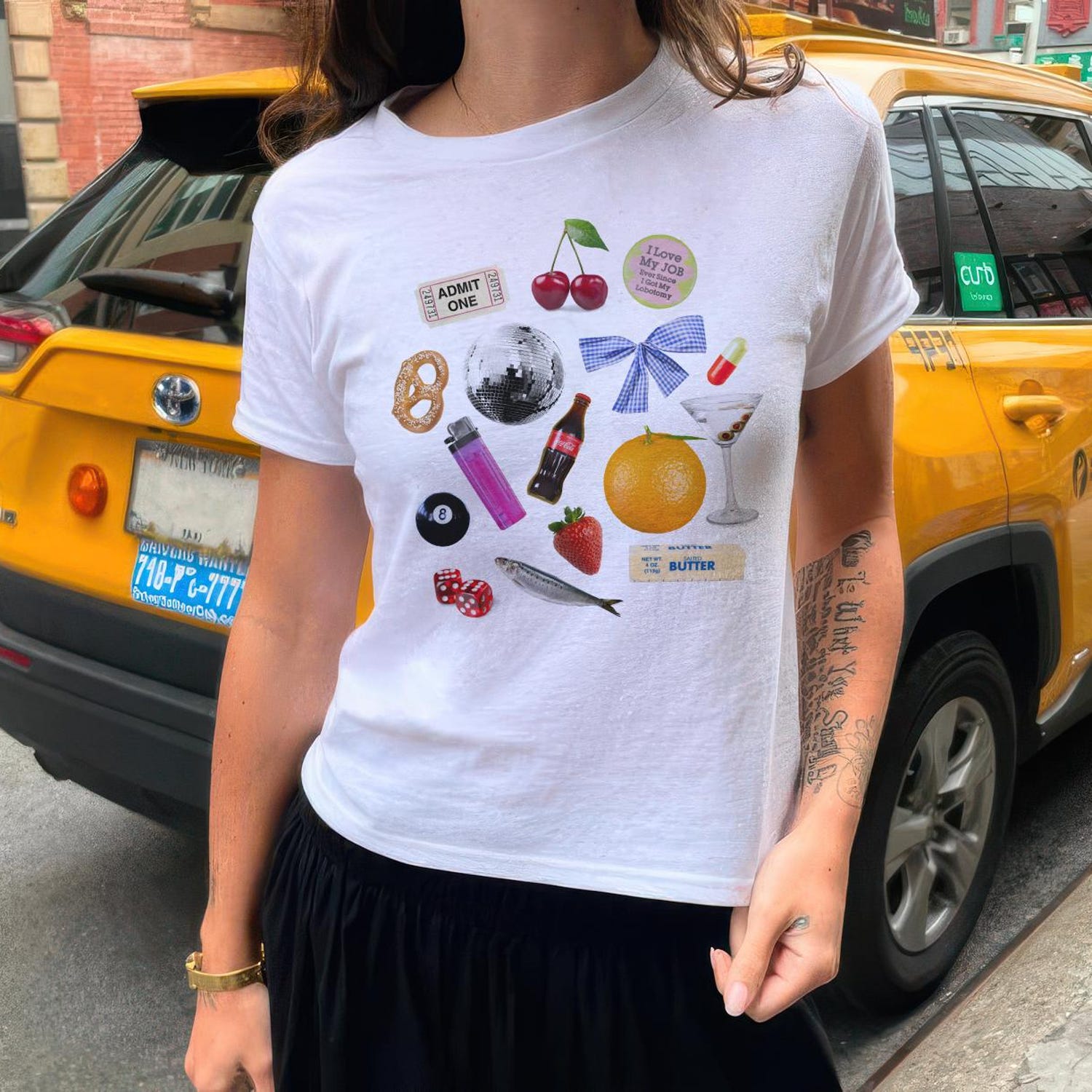 Girl Mess Scrapbook Baby Tee Collage Coquette Cherry y2k Baby Tee Scrapbook Vintage Aesthetic Women's T-Shirt Trendy