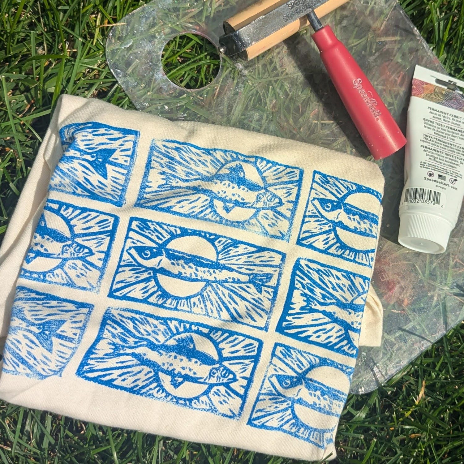 tinned fish block print tee | sardine and herring screen print t shirt | summery cute coastal aesthetic | travel vintage inspired top |