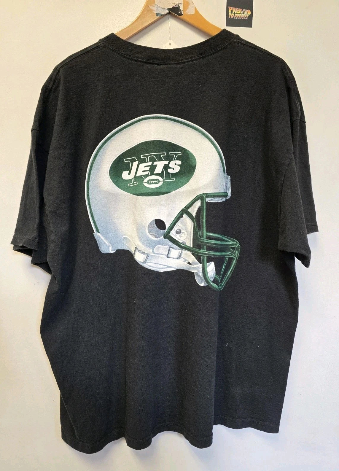 2000s New York Jets Helmet T Shirt Xl Nfl Football Reebok | Trendy Graphic Tee | Casual Unisex T-shirt