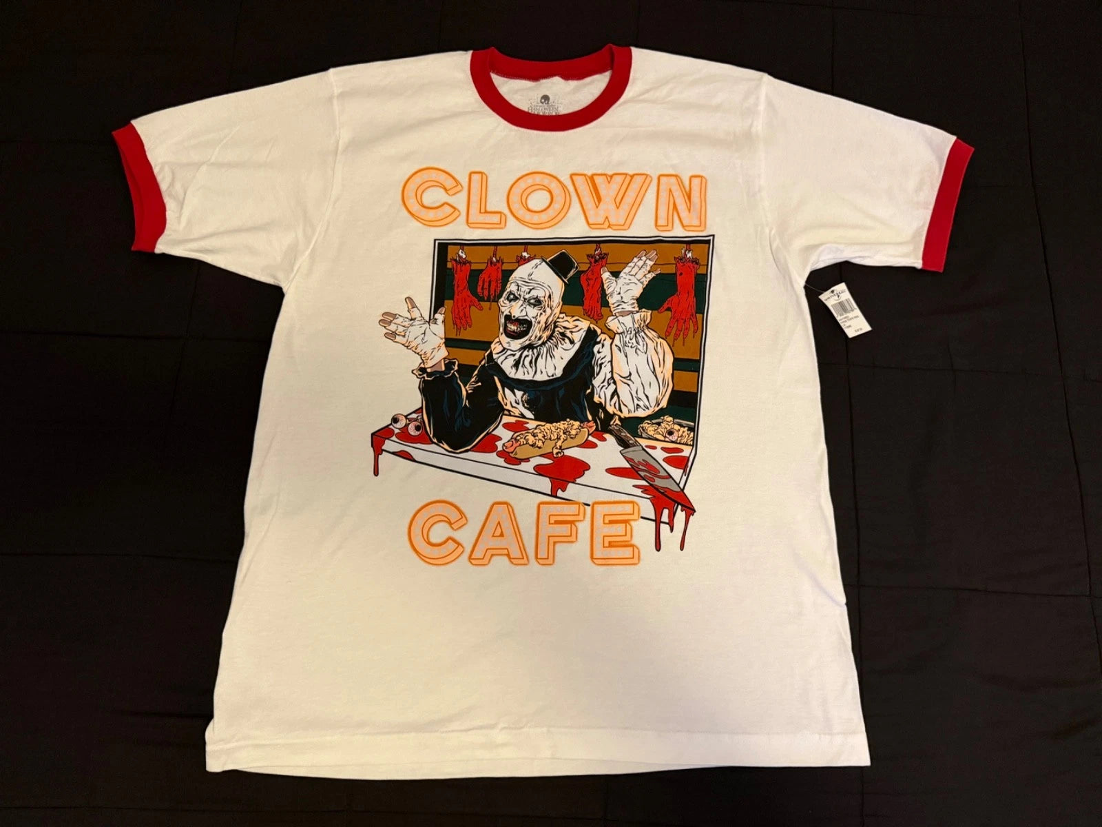 2025 Universal Studios Halloween Horror Nights Terrifier Clown Cafe Shirt Size L